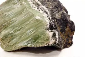 石棉已确认为致癌物，潜伏期可达几十年，身边这4种物品很常见图片