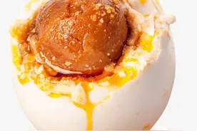 买鸭蛋，是选“白壳”好还是“绿壳”好，差别很大，一定要弄明白图片