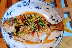 满屋飘香，咸香入味：黄豆酱焖金仓鱼图片