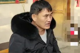 大衣哥商演5个助理在旁伺候，事业红火被造谣患癌？本人无奈回应图片