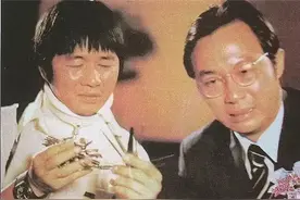 1990年，许氏三兄弟银幕最后一次聚首，却被周星驰拔得头筹图片