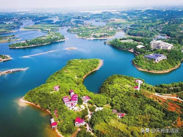 成都东进全面开挂与城南天府新区会有怎样的关系呢？拭目以待