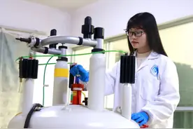 毕业后才清楚，花高价读民办三本而不选公办大专，是错误的决定图片