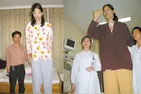 世界第一女巨人曾金莲：14岁高过姚明，18岁猝死，遗体至今未下葬图片