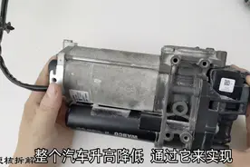 80后大叔靠“拆家”走红，一年拆400件珍贵物件，吸粉超百万图片
