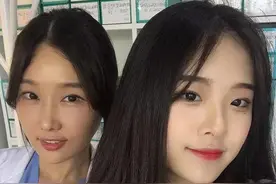 韩国51岁美女牙医走红，身材爆表颜值逆天，和20岁女儿同框似姐妹图片