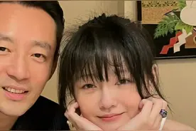 大S汪小菲官宣离婚，张兰未受影响不忘直播带货，2亿元财产分割成焦点图片