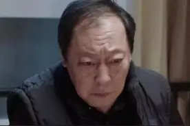 苏大强谁还记得？糟老头子形象深入人心，年轻时照片帅爆了图片