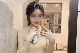 女主播恋上60岁榜一大爷，直言遇到了真爱，大爷事后追讨百万损失图片