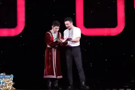 央妈亲自上场，杀娱乐圈个措手不及图片