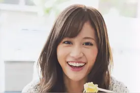 30岁前女偶像惊爆新恋情，离婚刚3个月，曾疑似遭产后家暴图片