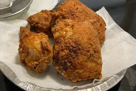 在家自制肯德基原味吮指鸡，味道太好啦，能省下不少钱呐！图片