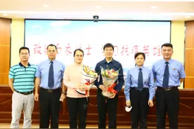 <第747期>武鸣检察院骆越讲坛第一讲：致敬白衣战士 学习抗疫英雄图片