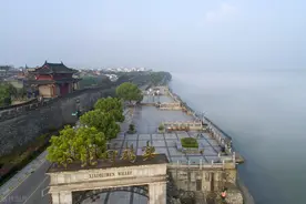 汉江曾是“千里黄金水道”，为何如今长江航运发达，而汉江不是？图片