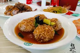 参加山东婚宴，1大桌20道菜，朋友：不愧是鲁菜发源地，太丰盛图片