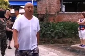 《乡爱》"刘能"真被换了？新演员曝光不是王小利，目前官方无回应图片