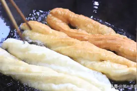 早点铺10年炸油条经验，无保留分享绝招，有这手艺能开店了图片