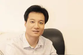 当年模仿过马三立和老太太的相声演员牟洋，你还记得他吗？图片