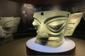 南京发现父女合葬，女儿身边有二百颗药丸，工作人员：荒唐的父亲图片