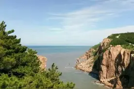 山东冷门的“海岛秘境”，人少景美，有山东最美的水晶洞图片