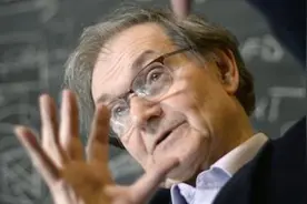 数学、生物、化学...获得物理诺奖的霍金老友，还是一位“任性”的跨界奇才图片