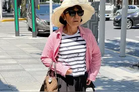 夏日炎炎，老年人如何穿好看？瞧上海街头的“老年穿搭”，太精致图片