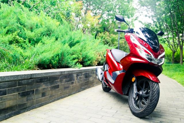 Honda PCX提车300km！提车报告来啦！