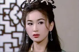 什么叫“媚骨天成”？这3位演员告诉你，讲究的是韵味和风情图片