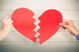 因妻子年三十要回娘家，丈夫拒绝而引发离婚，但网友这次支持男方图片