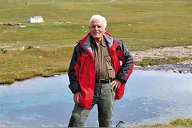 外国“弃婴”被北京人收养，援疆建设50年，只因我是中国人图片