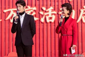 尹颂与海霞两位河南老乡同台主持，前者帅气逼人，后者优雅漂亮图片