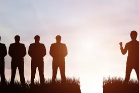 马光远：疫情为什么让富人更富穷人更穷？这比新冠对社会的伤害大图片