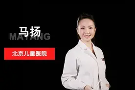 一个班可能就有一个孤独症患儿，宝宝说话晚需警惕图片
