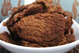 鲜牛肉50块一斤，网上牛肉干也只卖50块，你敢买吗？图片