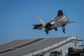 F35B挂弹药就无法安全垂直起降？英国为此重金改造上一代老战机图片