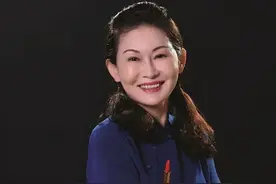 玻尿酸女王，身价460亿；20元的玻尿酸，卖5000元，凭啥图片