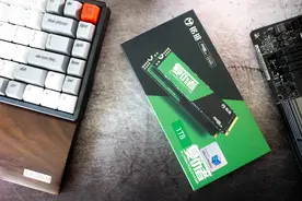 大容量高性价比固态硬盘，铭瑄复仇者M.2 1T图片