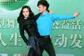 张柏芝出席某活动，网友：我的心都要融化了图片