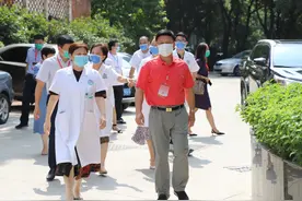 【要闻】省卫健委主任王水平在南大一附院调研住培医师结业考核工作图片