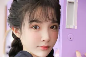 19岁千万网红变性成女生，分享经历惹人怜，称因性别认知遭网暴图片