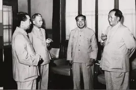 为何毛主席坚决不要大元帅军衔？无外乎这3个原因图片