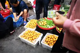 逛广元烟火气最浓的菜市场，很多人都不知道在哪儿，你知道吗？图片