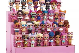 “一入盲盒深似海” ，盲盒热背后的“赌坑”图片