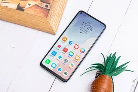 华为再出5G新机，麒麟820升级到天玑800U，价格却便宜了图片