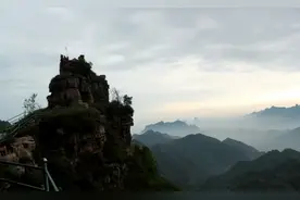 邢台赵新芳：星光灿烂紫金山图片