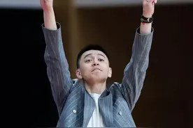 北控殊死一战，辽篮最终全身而退，杨鸣走了一步险棋但必须叫好图片