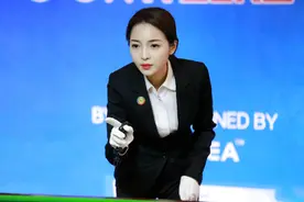 被誉为“最美台球裁判”的王钟瑶，身材气质丝毫不逊天后潘晓婷图片