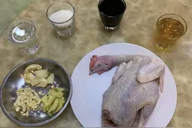 正宗的顺德靓食，四杯鸡，肉质紧实鲜嫩，酱香浓郁扑鼻图片