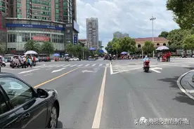 衡阳车主注意！这个十字路口标志标线有变图片