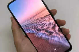 安卓手机一年后就不建议更新系统，越更新越卡？不全是如此图片